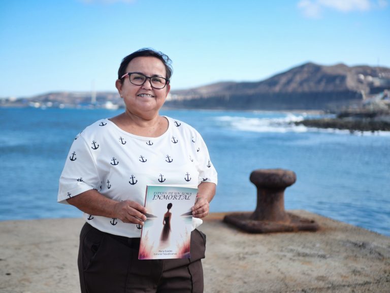 “Caminar Junto a Ellas”